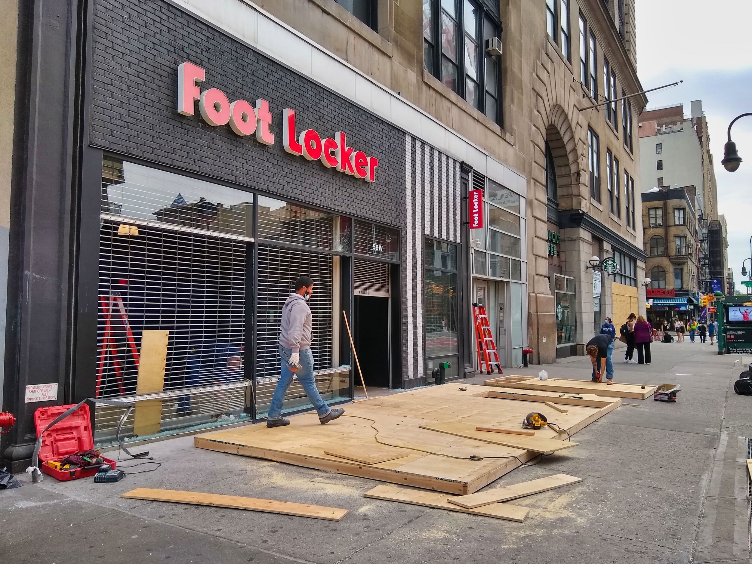 NYC looters protests