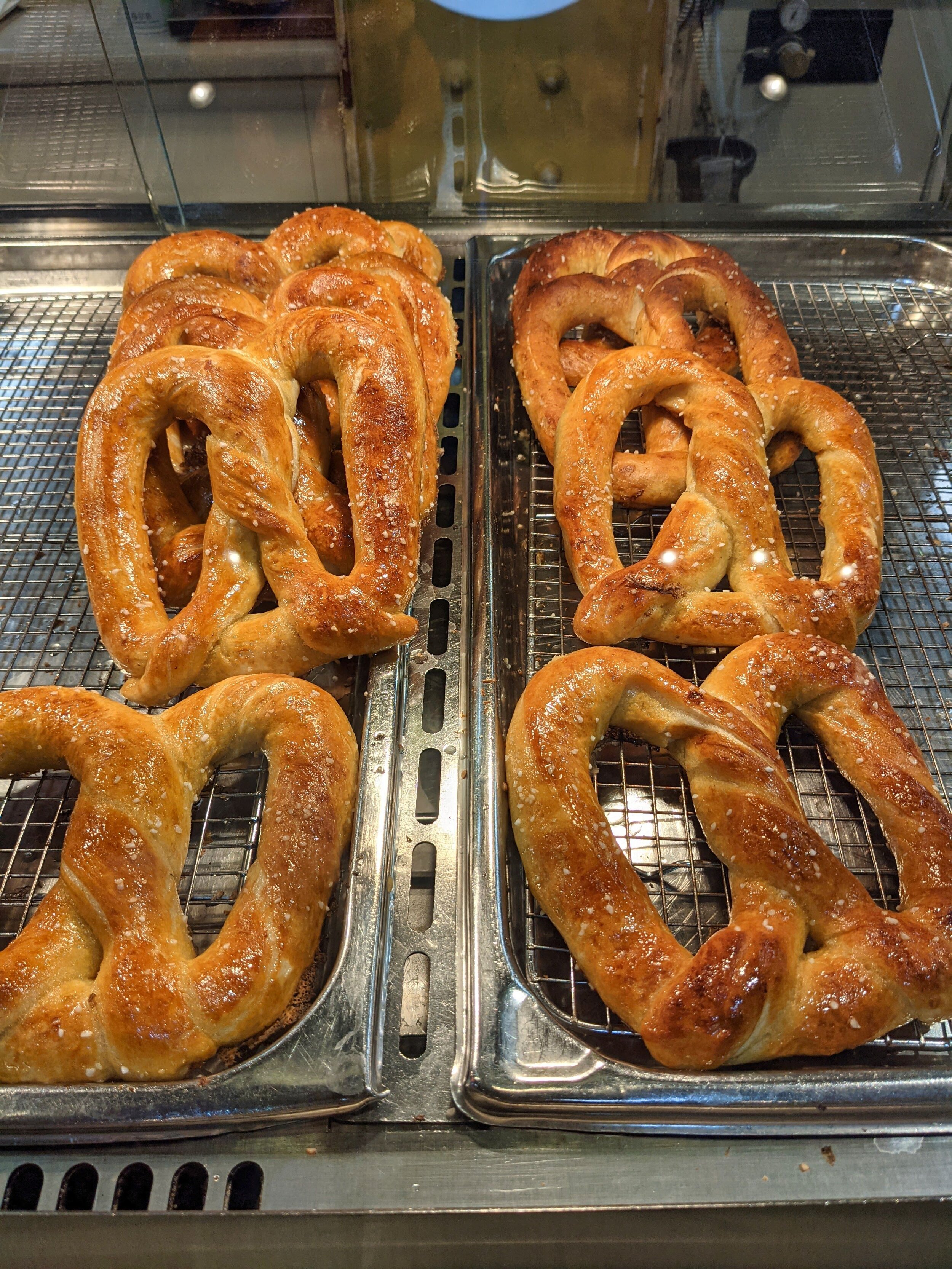 Philadelphia pretzel