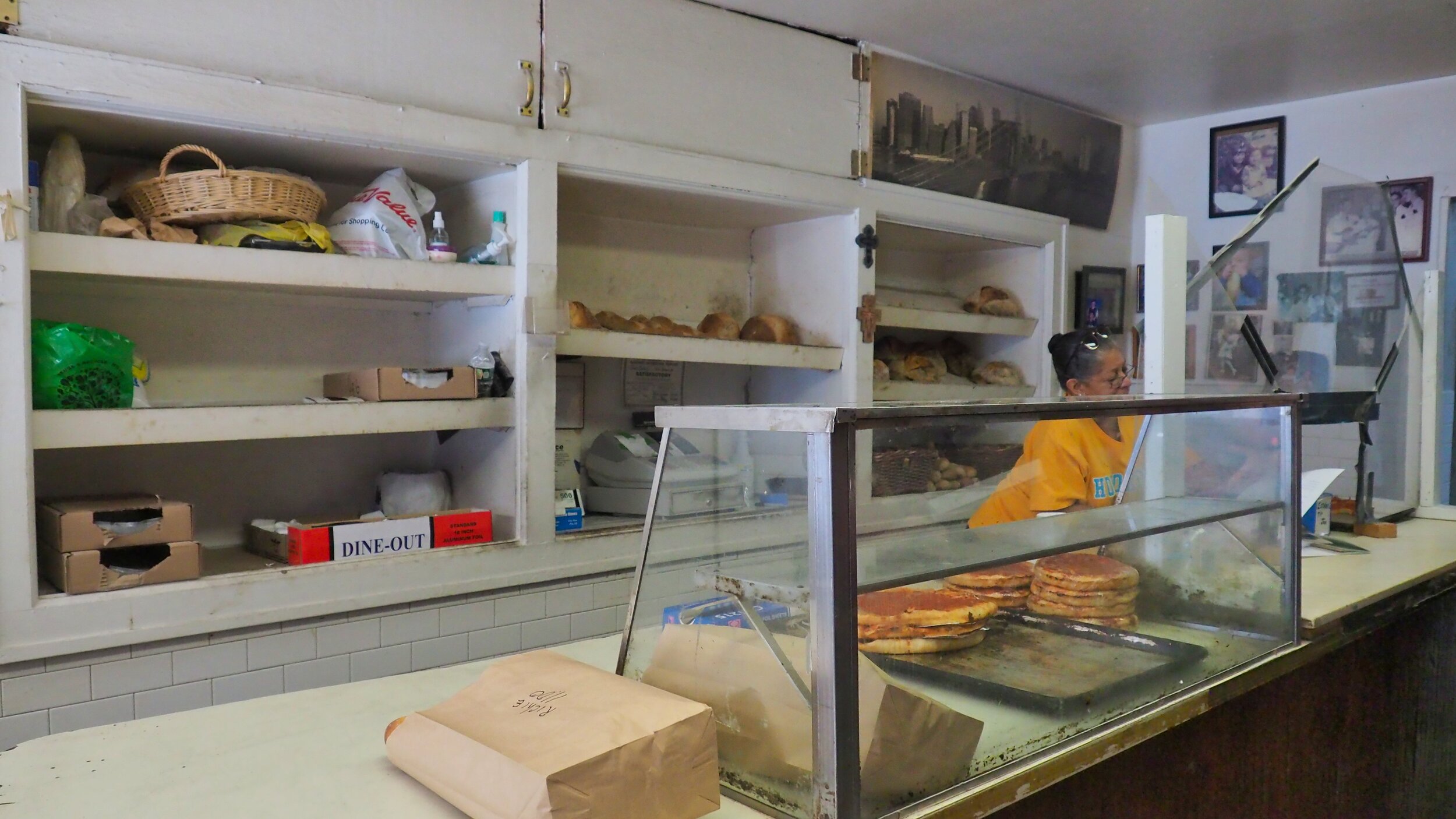 Dom’s Bakery Grand Hoboken NJ