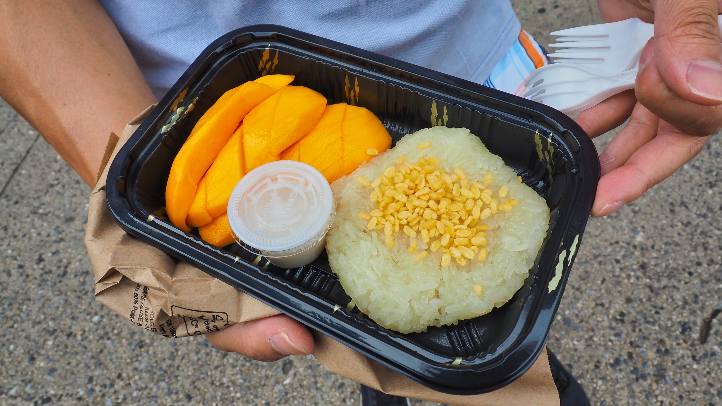 mango sticky rice Thailand