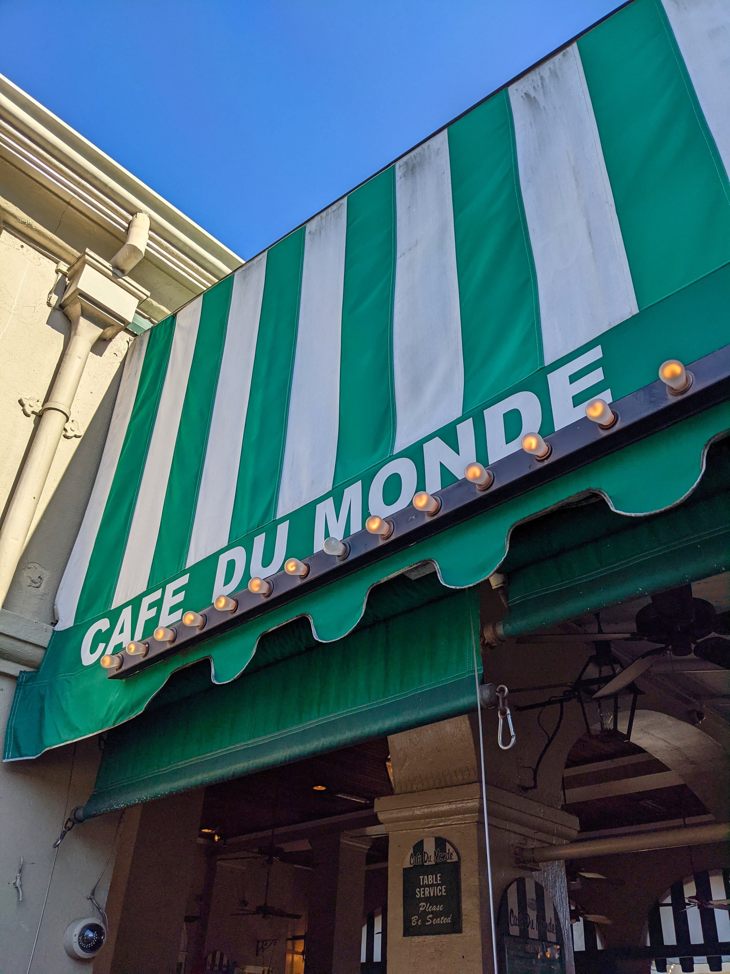 Cafe Du Monde New Orleans