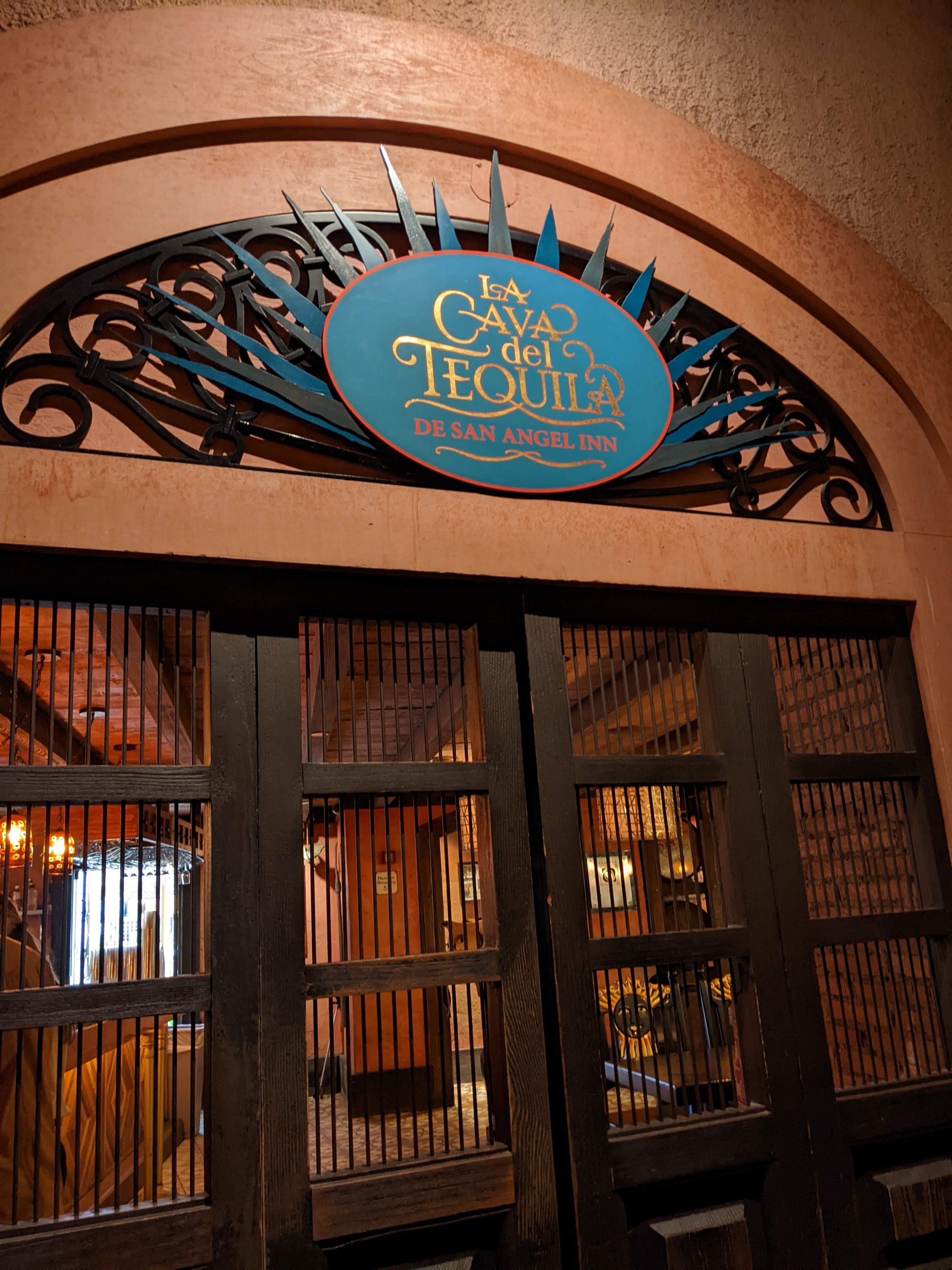 Disney Epcot la cava del tequila
