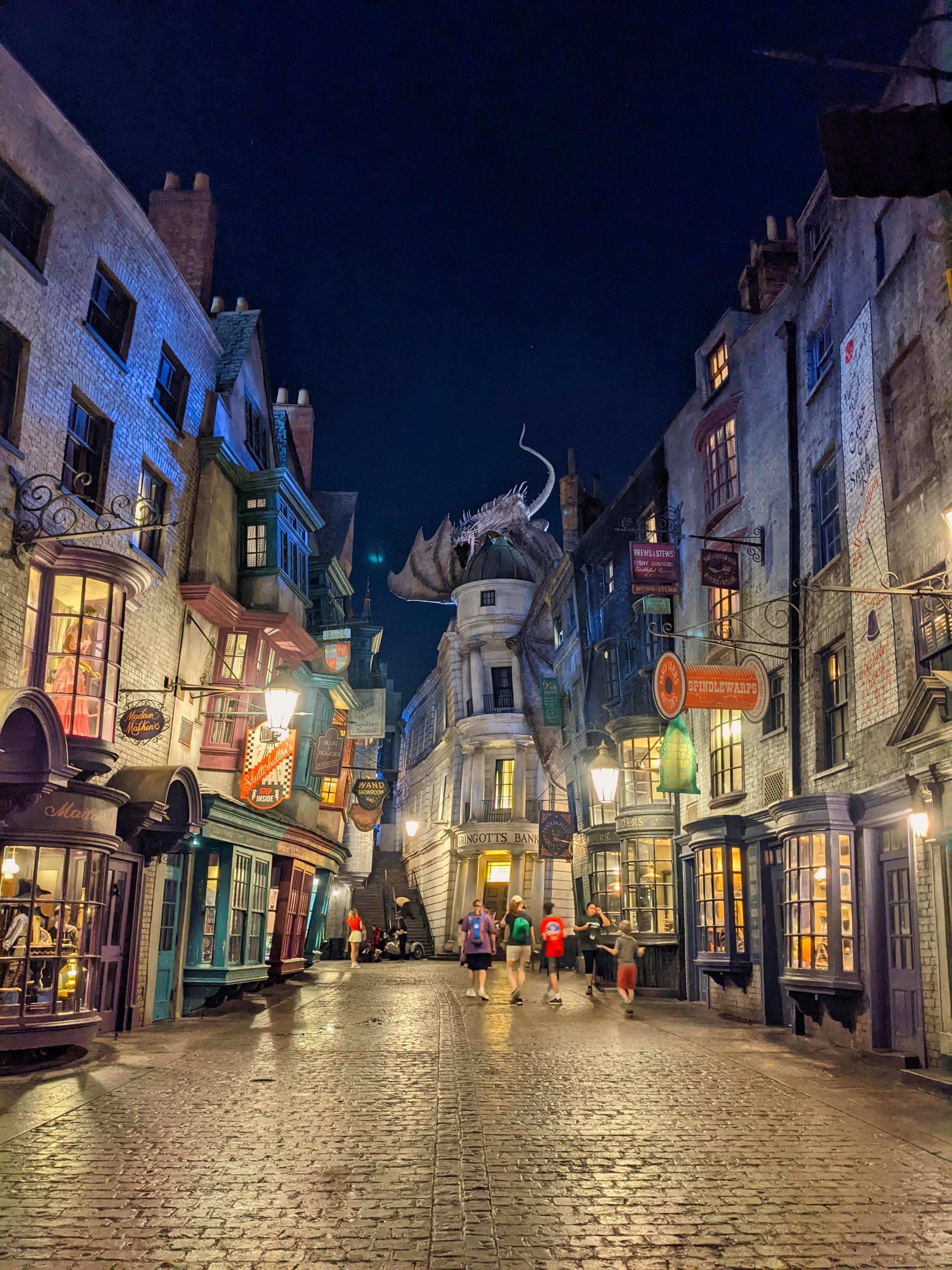 Islands of Adventure dragon harry potter